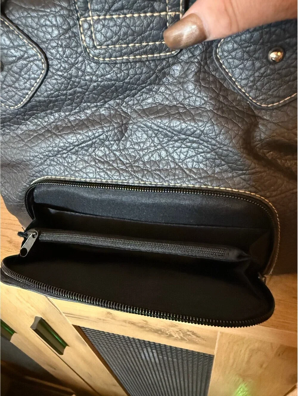 Rosetti Black Faux Leather Shoulder Satchel/Top Handle Purse